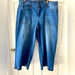 🌻NWOT🌻Kim Rogers Capri Jeans🌻16🌻